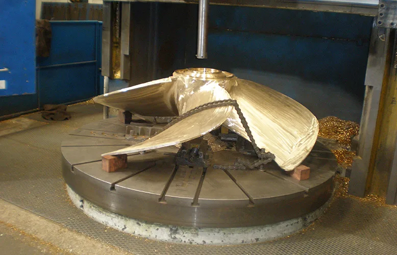 Mecanizado de hélices navales de gran formato